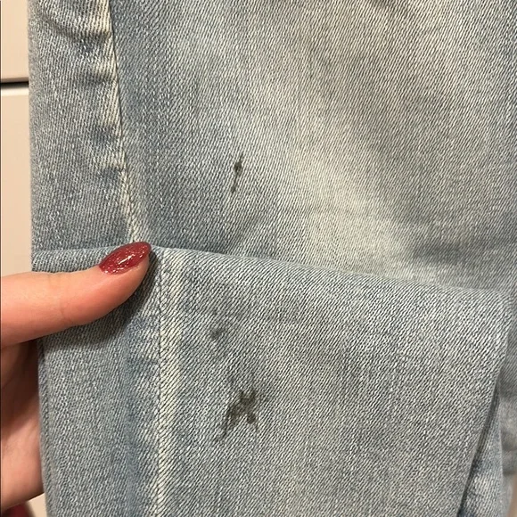 American Eagle Light Wash Jeans - Hi Rise - Picture 8 of 9